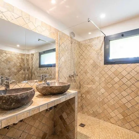 Rocca Rossa Vue Exceptionnelle Sur La *