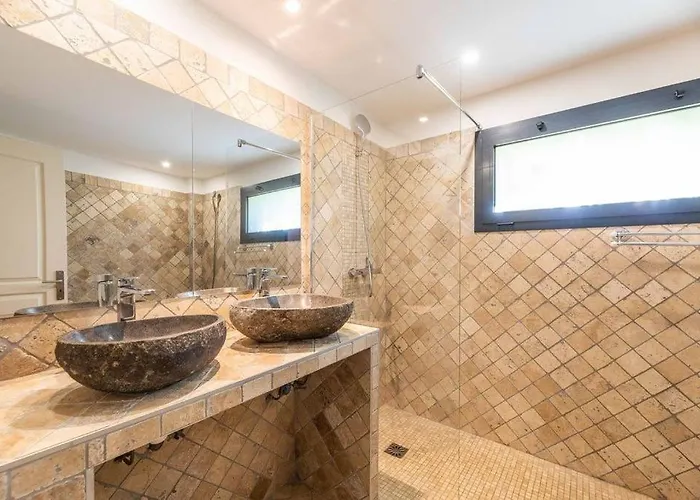 Rocca Rossa Vue Exceptionnelle Sur La *