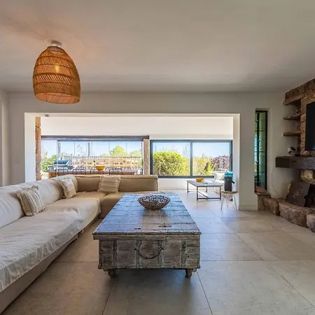 Rocca Rossa Vue Exceptionnelle Sur La Porto-Vecchio (Corsica)