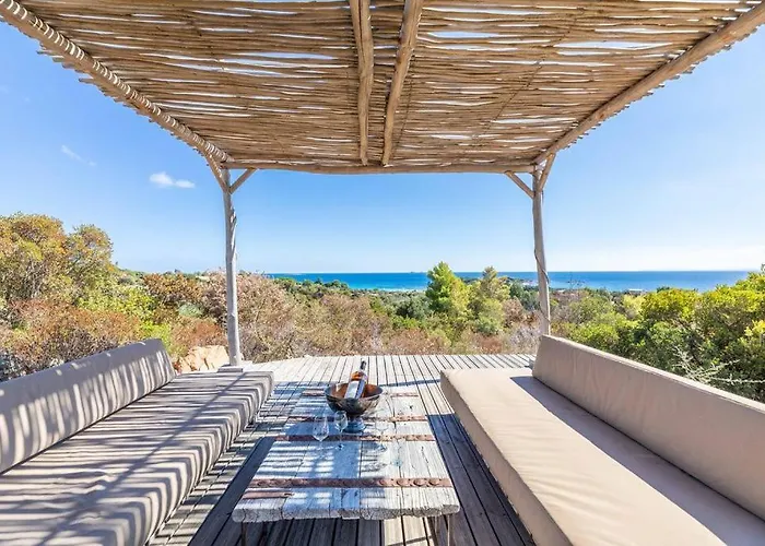 Rocca Rossa Vue Exceptionnelle Sur La Vila