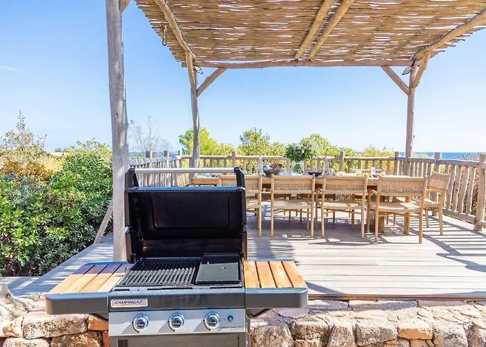 Rocca Rossa Vue Exceptionnelle Sur La Vila Porto-Vecchio (Corsica)